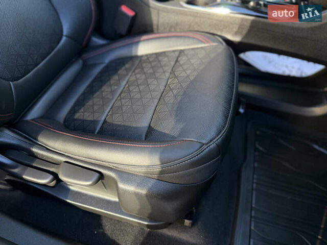 Сірий Шевроле Bolt EUV, об'ємом двигуна 0 л та пробігом 42 тис. км за 19650 $, фото 92 на Automoto.ua