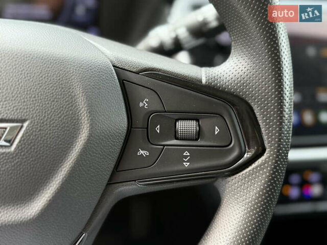 Серый Шевроле Bolt EUV, объемом двигателя 0 л и пробегом 41 тыс. км за 20900 $, фото 55 на Automoto.ua