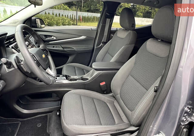 Серый Шевроле Bolt EUV, объемом двигателя 0 л и пробегом 19 тыс. км за 18900 $, фото 36 на Automoto.ua