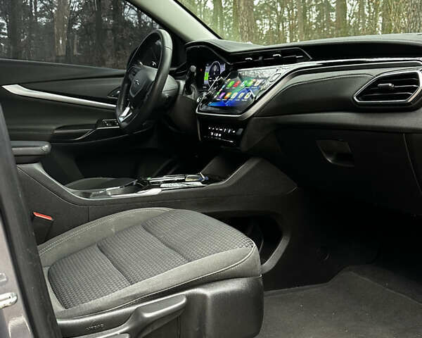 Серый Шевроле Bolt EUV, объемом двигателя 0 л и пробегом 155 тыс. км за 17500 $, фото 10 на Automoto.ua