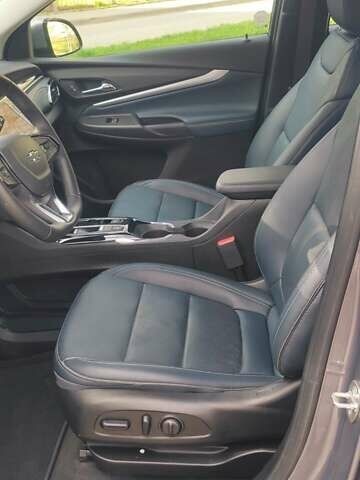 Серый Шевроле Bolt EUV, объемом двигателя 0 л и пробегом 14 тыс. км за 23000 $, фото 10 на Automoto.ua