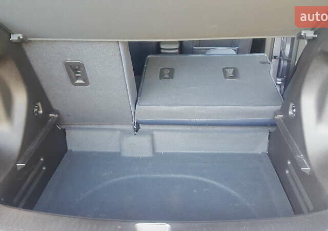 Сірий Шевроле Bolt EUV, об'ємом двигуна 0 л та пробігом 33 тис. км за 25000 $, фото 8 на Automoto.ua