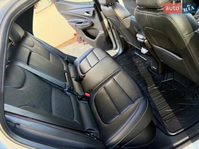 Сірий Шевроле Bolt EUV, об'ємом двигуна 0 л та пробігом 42 тис. км за 19650 $, фото 93 на Automoto.ua
