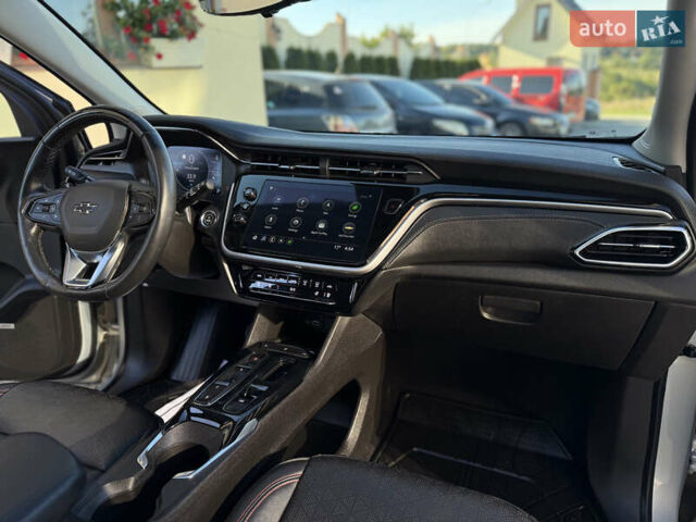 Сірий Шевроле Bolt EUV, об'ємом двигуна 0 л та пробігом 42 тис. км за 19650 $, фото 96 на Automoto.ua