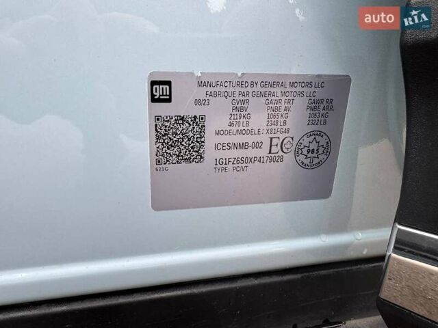 Серый Шевроле Bolt EUV, объемом двигателя 0 л и пробегом 67 тыс. км за 21000 $, фото 27 на Automoto.ua