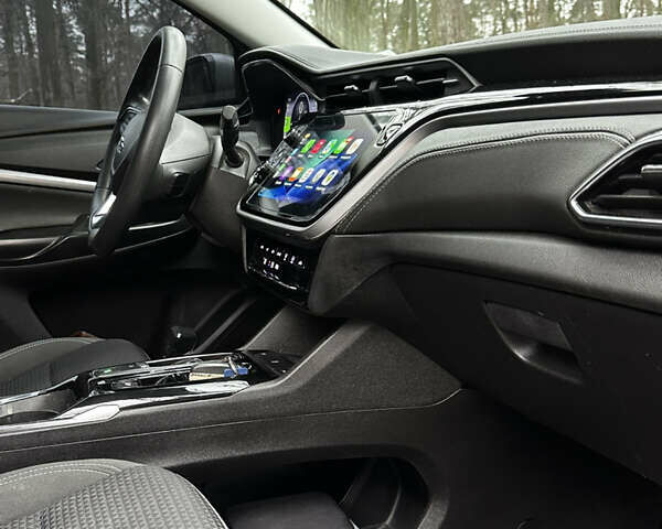 Серый Шевроле Bolt EUV, объемом двигателя 0 л и пробегом 155 тыс. км за 17500 $, фото 9 на Automoto.ua