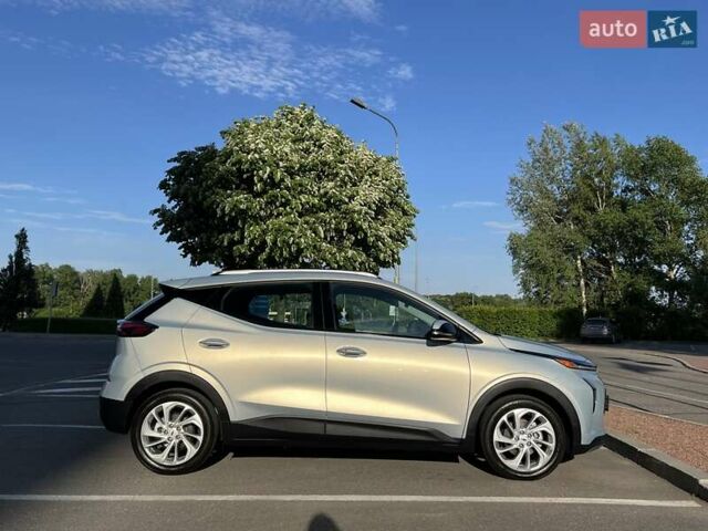 Серый Шевроле Bolt EUV, объемом двигателя 0 л и пробегом 18 тыс. км за 15900 $, фото 2 на Automoto.ua