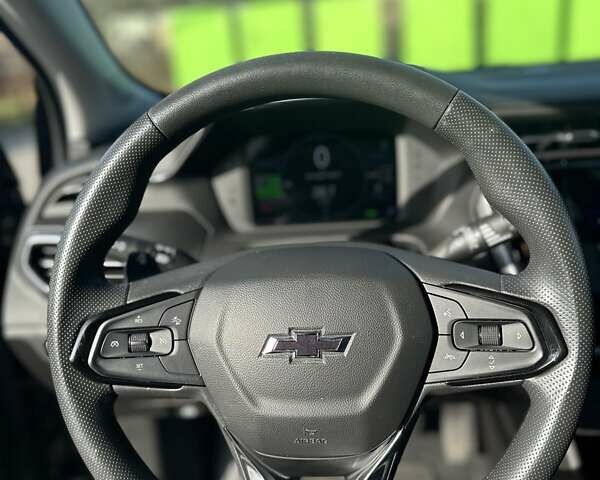 Серый Шевроле Bolt EUV, объемом двигателя 0 л и пробегом 92 тыс. км за 19200 $, фото 11 на Automoto.ua