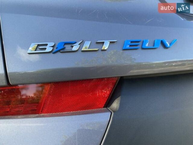 Серый Шевроле Bolt EUV, объемом двигателя 0 л и пробегом 11 тыс. км за 21100 $, фото 17 на Automoto.ua
