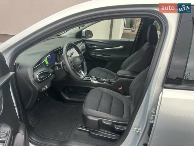 Серый Шевроле Bolt EUV, объемом двигателя 0 л и пробегом 22 тыс. км за 19800 $, фото 22 на Automoto.ua