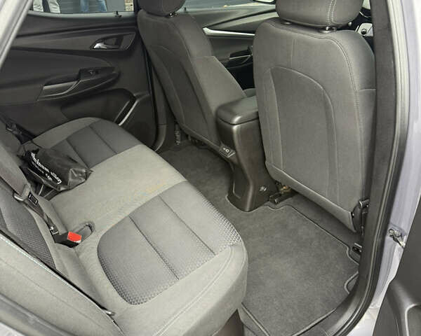 Серый Шевроле Bolt EUV, объемом двигателя 0 л и пробегом 90 тыс. км за 18999 $, фото 13 на Automoto.ua