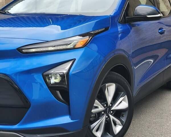 Синий Шевроле Bolt EUV, объемом двигателя 0 л и пробегом 98 тыс. км за 21800 $, фото 1 на Automoto.ua