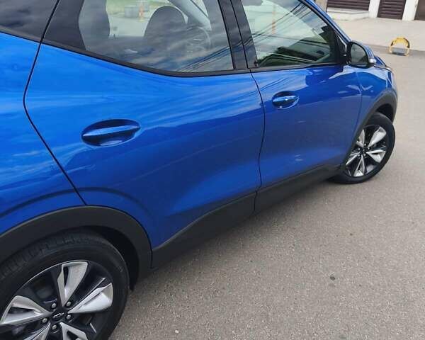 Синий Шевроле Bolt EUV, объемом двигателя 0 л и пробегом 98 тыс. км за 21800 $, фото 4 на Automoto.ua