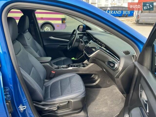 Синий Шевроле Bolt EUV, объемом двигателя 0 л и пробегом 30 тыс. км за 17000 $, фото 15 на Automoto.ua