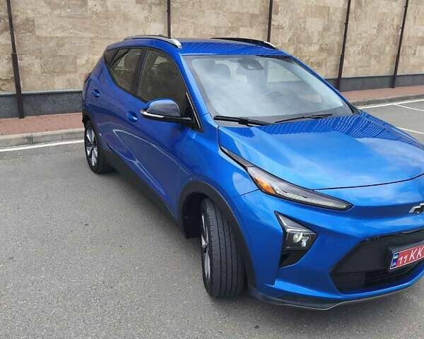 Синий Шевроле Bolt EUV, объемом двигателя 0 л и пробегом 98 тыс. км за 19500 $, фото 3 на Automoto.ua