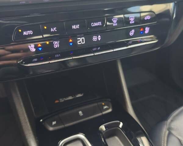 Синий Шевроле Bolt EUV, объемом двигателя 0 л и пробегом 98 тыс. км за 19500 $, фото 27 на Automoto.ua