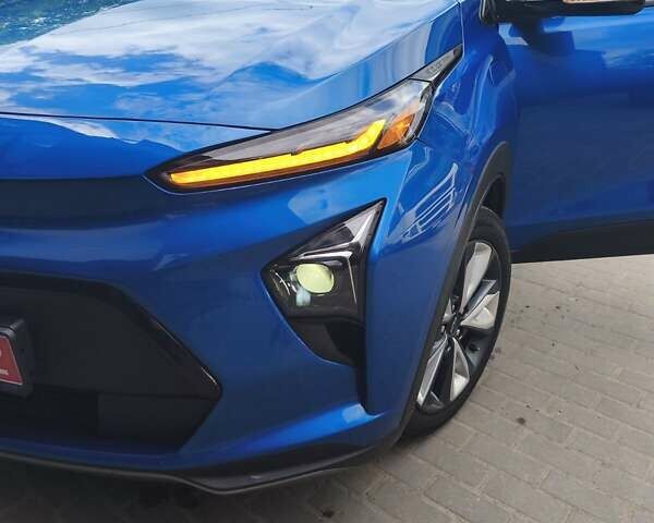 Синий Шевроле Bolt EUV, объемом двигателя 0 л и пробегом 98 тыс. км за 19500 $, фото 4 на Automoto.ua