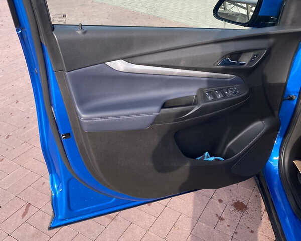 Синій Шевроле Bolt EUV, об'ємом двигуна 0 л та пробігом 33 тис. км за 20500 $, фото 18 на Automoto.ua