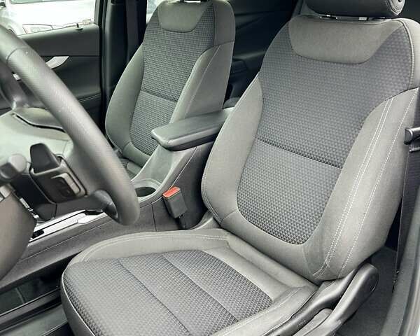 Синий Шевроле Bolt EUV, объемом двигателя 0 л и пробегом 57 тыс. км за 20900 $, фото 13 на Automoto.ua