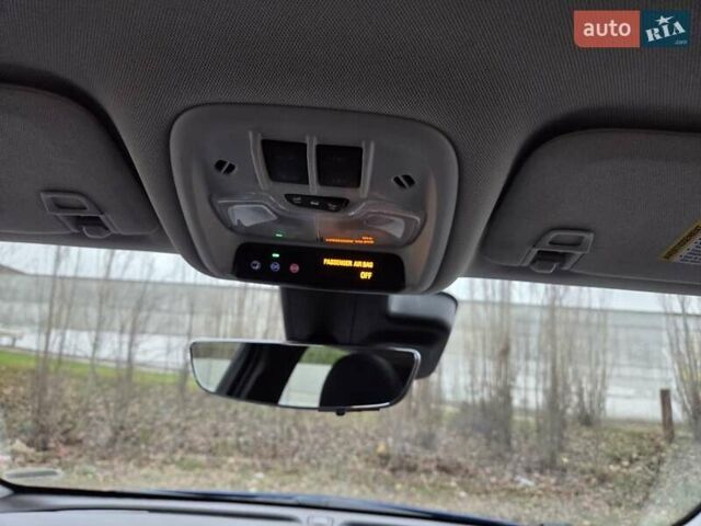 Синий Шевроле Bolt EUV, объемом двигателя 0 л и пробегом 55 тыс. км за 20999 $, фото 46 на Automoto.ua