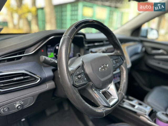 Синий Шевроле Bolt EUV, объемом двигателя 0 л и пробегом 68 тыс. км за 20600 $, фото 27 на Automoto.ua