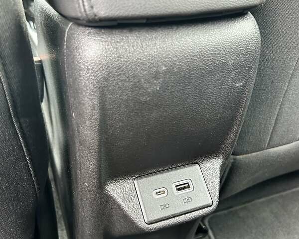 Синий Шевроле Bolt EUV, объемом двигателя 0 л и пробегом 57 тыс. км за 20900 $, фото 21 на Automoto.ua