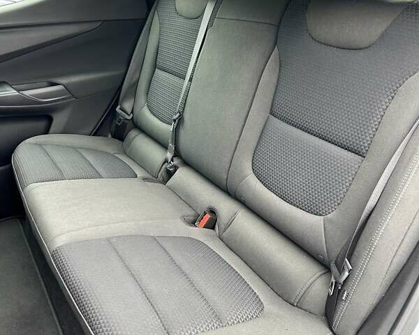 Синий Шевроле Bolt EUV, объемом двигателя 0 л и пробегом 57 тыс. км за 20900 $, фото 14 на Automoto.ua