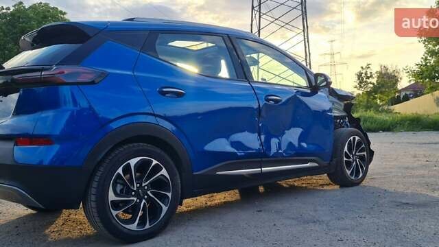 Синий Шевроле Bolt EUV, объемом двигателя 0 л и пробегом 29 тыс. км за 13450 $, фото 5 на Automoto.ua