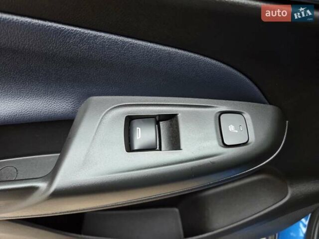 Синий Шевроле Bolt EUV, объемом двигателя 0 л и пробегом 55 тыс. км за 20999 $, фото 33 на Automoto.ua