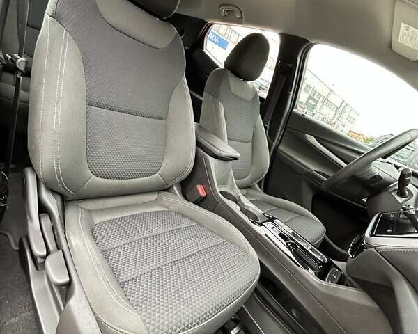 Синий Шевроле Bolt EUV, объемом двигателя 0 л и пробегом 57 тыс. км за 20900 $, фото 31 на Automoto.ua