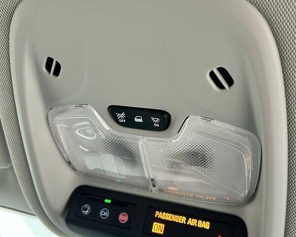 Синий Шевроле Bolt EUV, объемом двигателя 0 л и пробегом 57 тыс. км за 20900 $, фото 33 на Automoto.ua