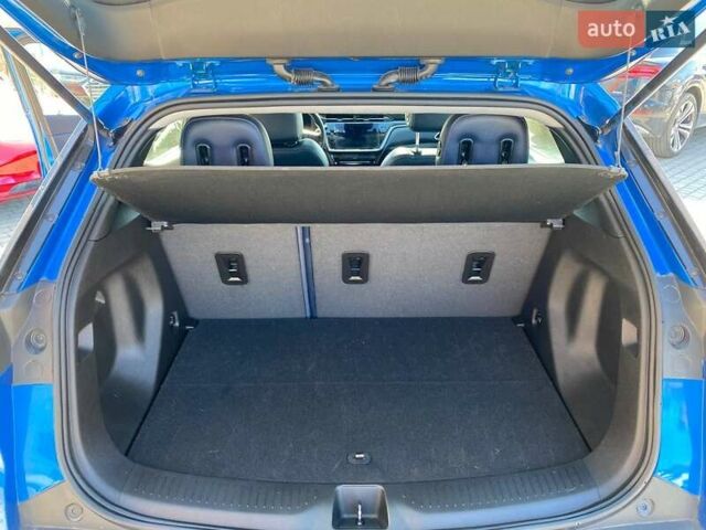 Синий Шевроле Bolt EUV, объемом двигателя 0 л и пробегом 68 тыс. км за 18300 $, фото 27 на Automoto.ua