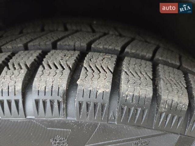 Синий Шевроле Bolt EUV, объемом двигателя 0 л и пробегом 55 тыс. км за 20999 $, фото 61 на Automoto.ua