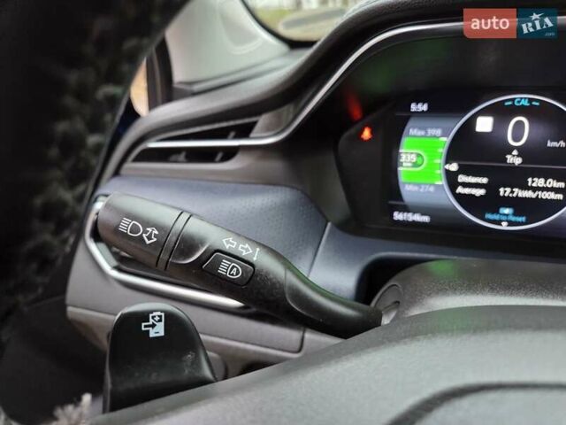 Синий Шевроле Bolt EUV, объемом двигателя 0 л и пробегом 55 тыс. км за 20999 $, фото 57 на Automoto.ua