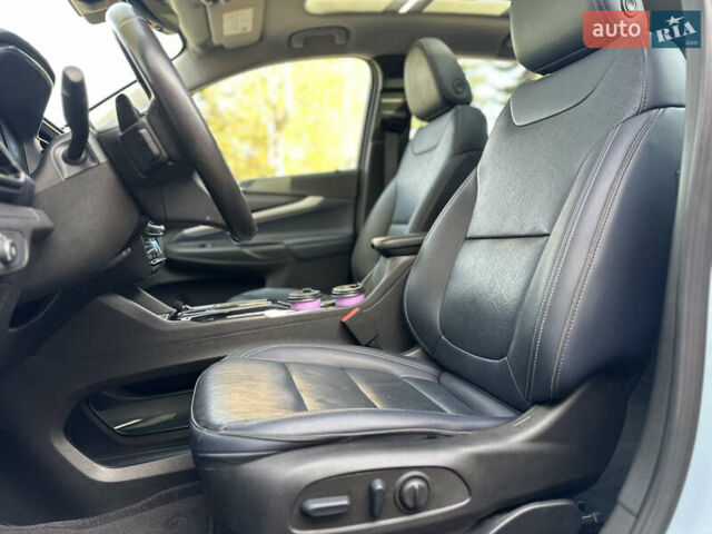 Синий Шевроле Bolt EUV, объемом двигателя 0 л и пробегом 68 тыс. км за 20600 $, фото 33 на Automoto.ua