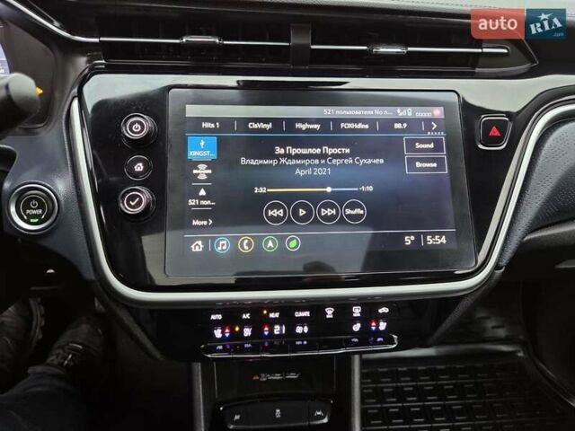 Синий Шевроле Bolt EUV, объемом двигателя 0 л и пробегом 55 тыс. км за 20999 $, фото 60 на Automoto.ua