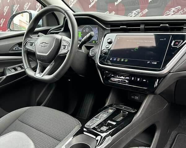 Шевроле Bolt EUV 2022 в Сумах на Automoto.ua Синий Шевроле Bolt EUV, объемом двигателя 0 л и пробегом 57 тыс. км за 20900 $, фото 32 на Automoto.ua
