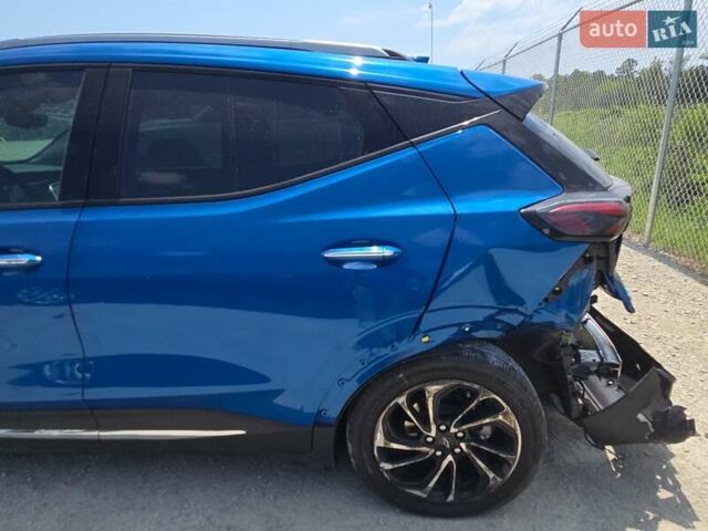 Синий Шевроле Bolt EUV, объемом двигателя 0 л и пробегом 62 тыс. км за 11950 $, фото 4 на Automoto.ua