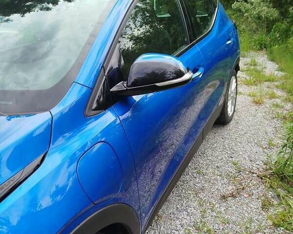 Шевроле Bolt EUV 2023 в Житомире на Automoto.ua Синий Шевроле Bolt EUV, объемом двигателя 0 л и пробегом 20 тыс. км за 20299 $, фото 5 на Automoto.ua