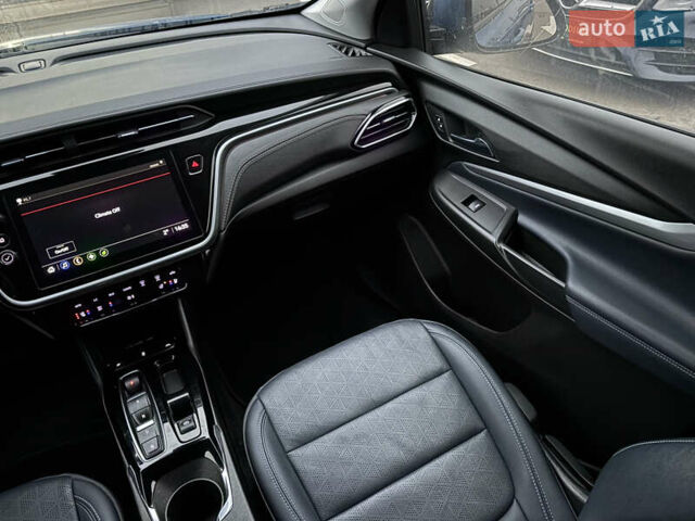 Синий Шевроле Bolt EUV, объемом двигателя 0 л и пробегом 38 тыс. км за 19999 $, фото 26 на Automoto.ua