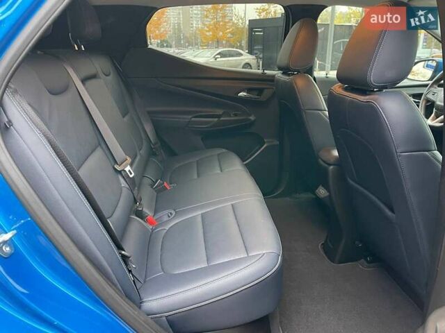 Синий Шевроле Bolt EUV, объемом двигателя 0 л и пробегом 38 тыс. км за 20990 $, фото 9 на Automoto.ua