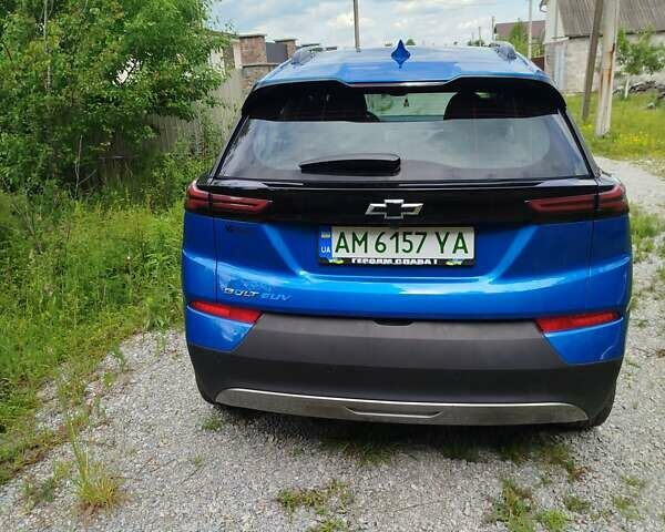 Шевроле Bolt EUV 2023 в Житомире на Automoto.ua Синий Шевроле Bolt EUV, объемом двигателя 0 л и пробегом 20 тыс. км за 20299 $, фото 2 на Automoto.ua