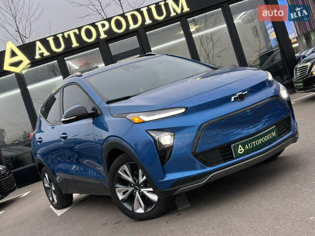 Синий Шевроле Bolt EUV, объемом двигателя 0 л и пробегом 38 тыс. км за 19999 $, фото 1 на Automoto.ua