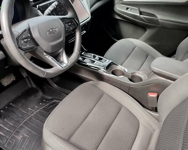 Шевроле Bolt EUV 2023 в Житомире на Automoto.ua Синий Шевроле Bolt EUV, объемом двигателя 0 л и пробегом 20 тыс. км за 20299 $, фото 16 на Automoto.ua