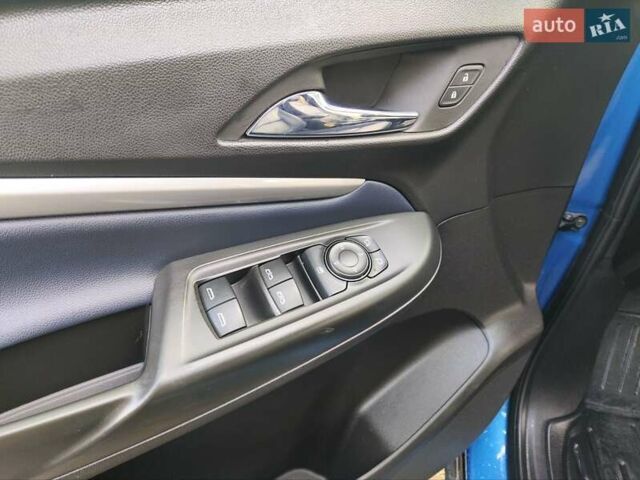 Синий Шевроле Bolt EUV, объемом двигателя 0 л и пробегом 9 тыс. км за 20999 $, фото 17 на Automoto.ua