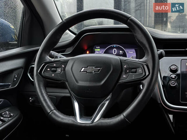 Синий Шевроле Bolt EUV, объемом двигателя 0 л и пробегом 38 тыс. км за 19999 $, фото 22 на Automoto.ua