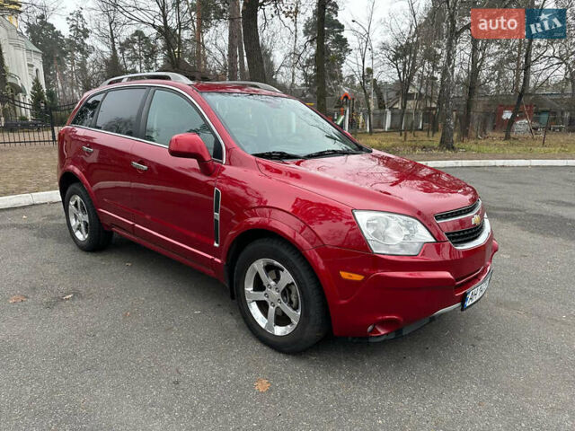 Красный Шевроле Captiva Sport, объемом двигателя 2.38 л и пробегом 238 тыс. км за 8499 $, фото 8 на Automoto.ua