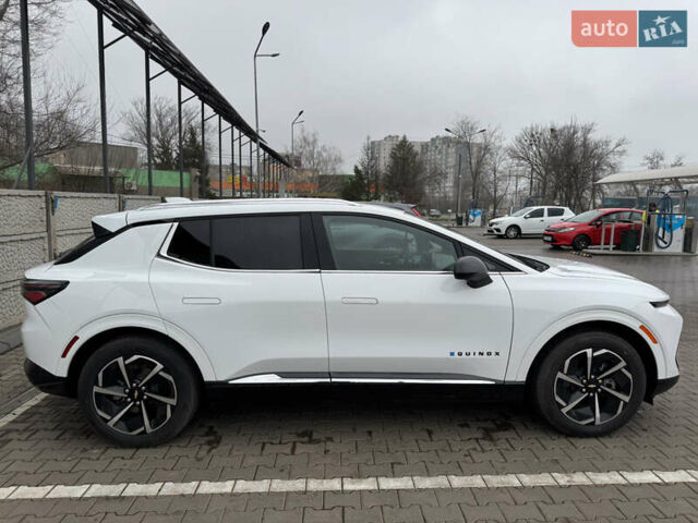 Белый Шевроле Equinox EV, объемом двигателя 0 л и пробегом 7 тыс. км за 29000 $, фото 1 на Automoto.ua