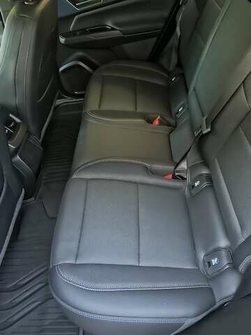 Белый Шевроле Equinox EV, объемом двигателя 0 л и пробегом 11 тыс. км за 31000 $, фото 32 на Automoto.ua