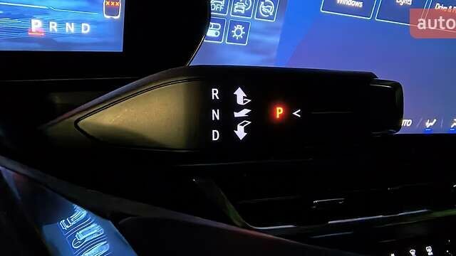 Белый Шевроле Equinox EV, объемом двигателя 0 л и пробегом 11 тыс. км за 31000 $, фото 36 на Automoto.ua